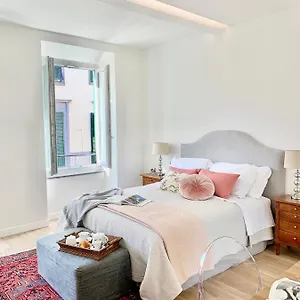 Apartment Nr8 - Santa Croce Florence